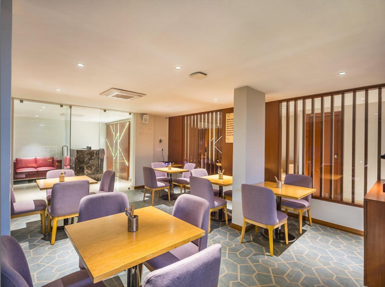 De Mandarin Hotel Bangalore Ngoại thất bức ảnh
