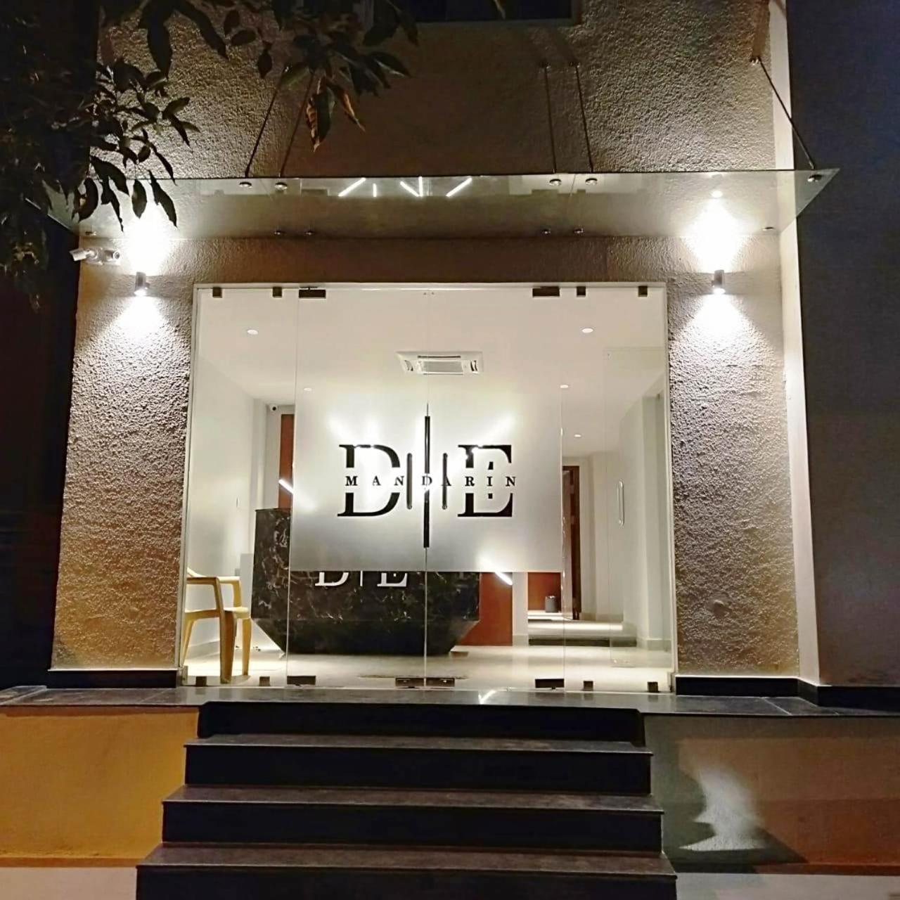 De Mandarin Hotel Bangalore Ngoại thất bức ảnh