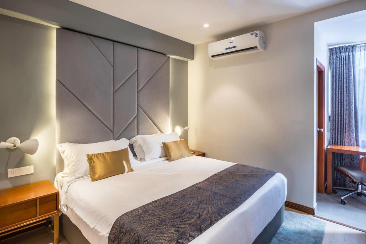 De Mandarin Hotel Bangalore Ngoại thất bức ảnh