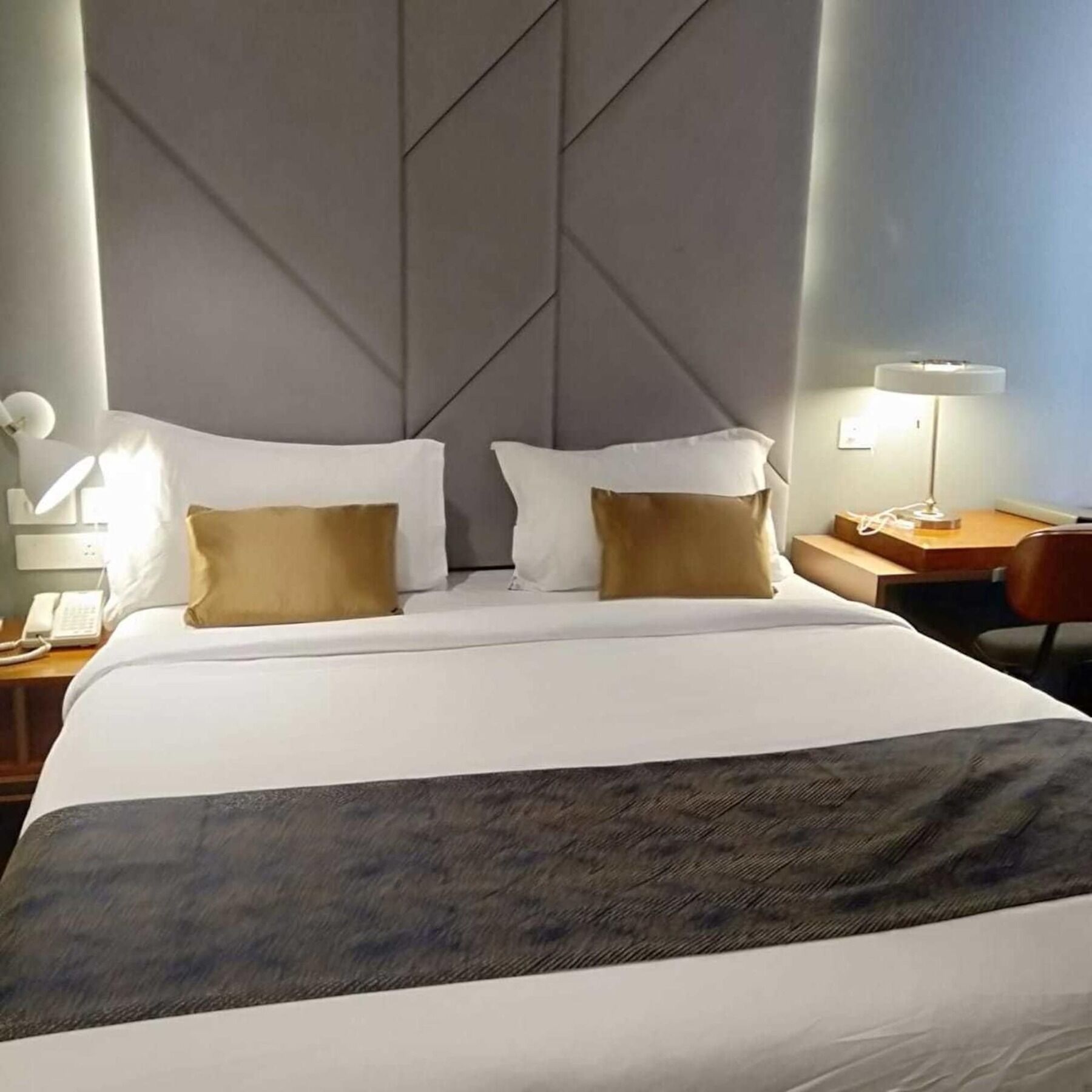 De Mandarin Hotel Bangalore Ngoại thất bức ảnh